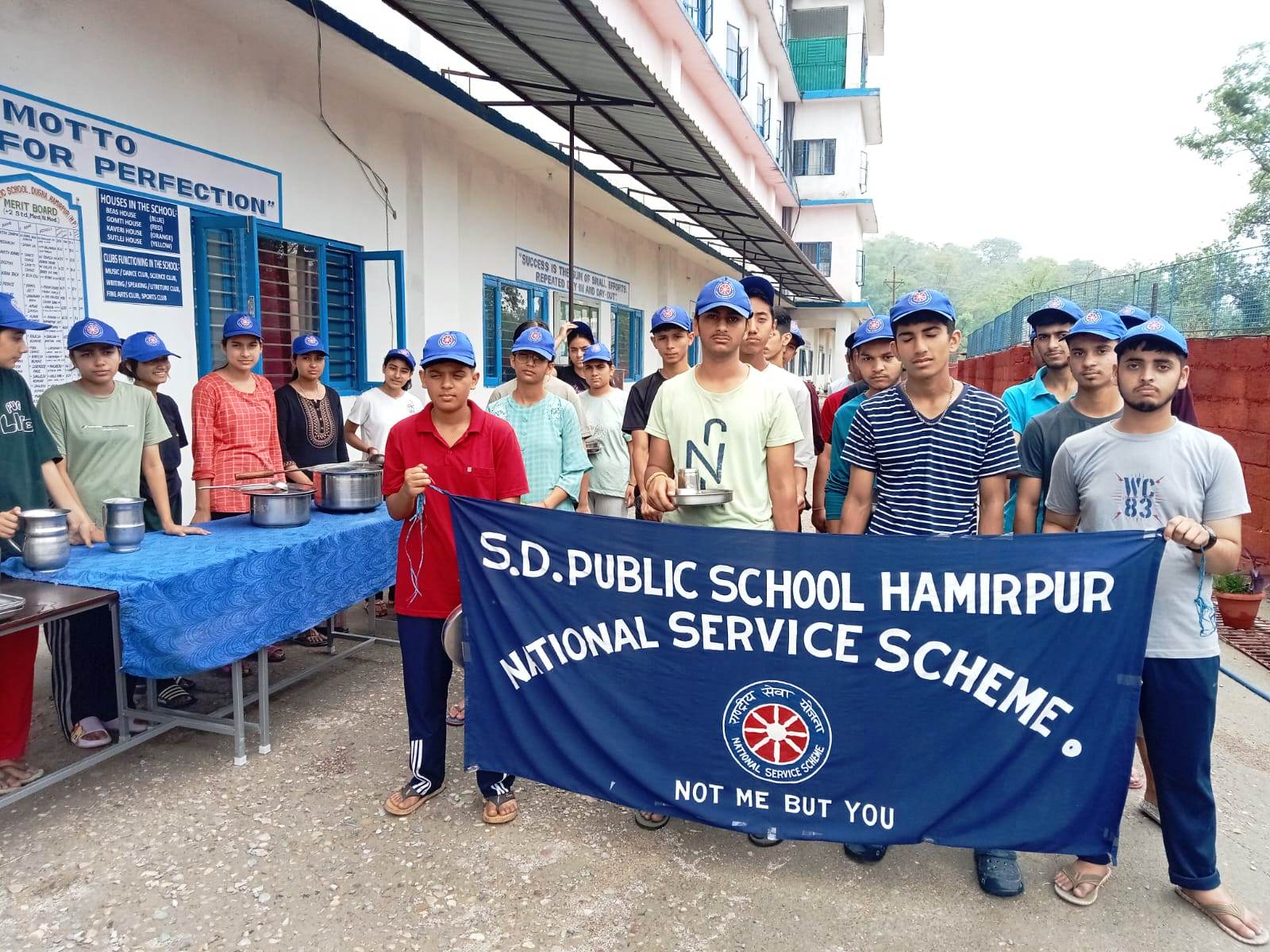 NSS volunteers helping community